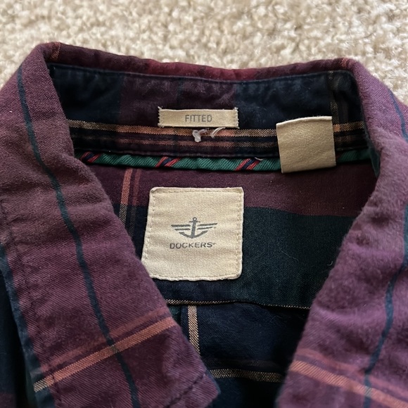 Fitted Button Down - Picture 4 of 7